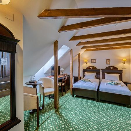 Hotel Classico ทิมิชัวรา ภายนอก รูปภาพ