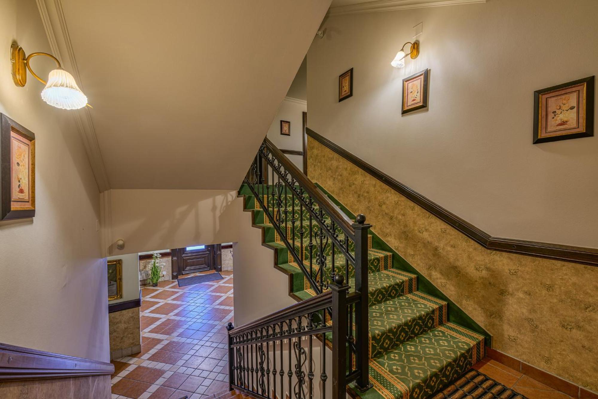 Hotel Classico ทิมิชัวรา ภายนอก รูปภาพ