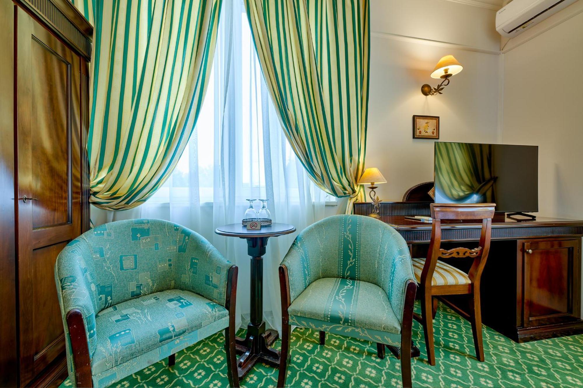 Hotel Classico ทิมิชัวรา ภายนอก รูปภาพ