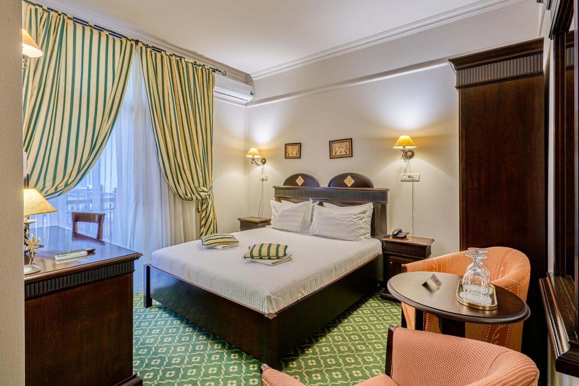 Hotel Classico ทิมิชัวรา ภายนอก รูปภาพ